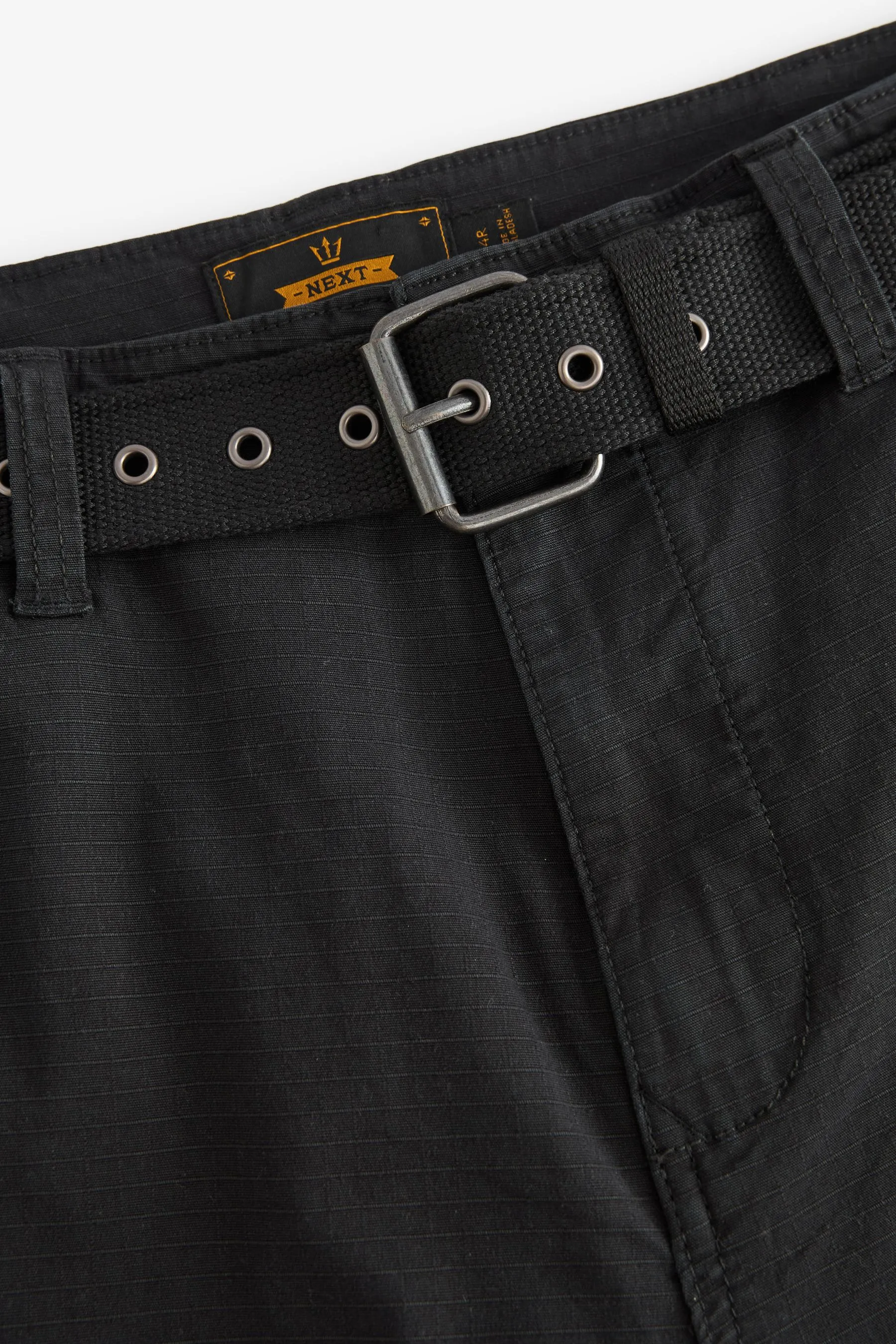 Shorts cargo con cintura